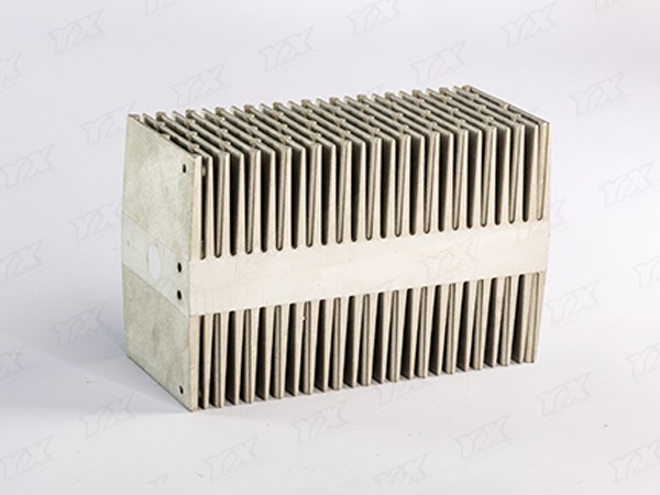 散熱片鋁壓鑄件