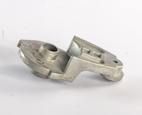 張緊器鋁壓鑄件常見質(zhì)量問題與解決方法